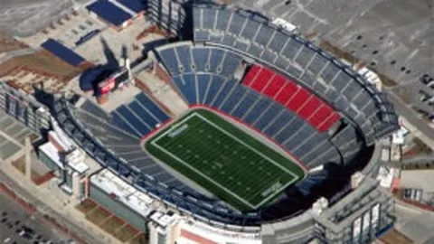 亚洲榜首0-0握手言和，国足12分泡汤，印尼暗自窃喜